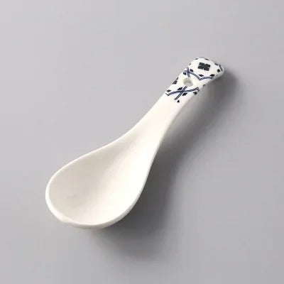 Cuillère en Porcelaine