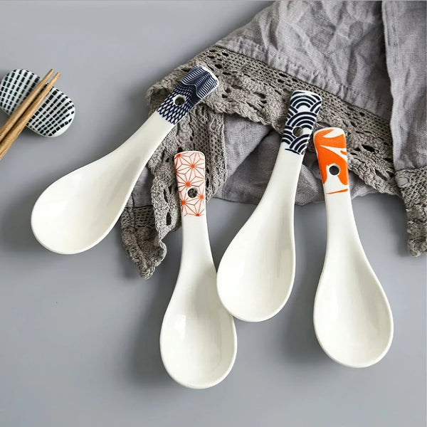 Cuillère en Porcelaine