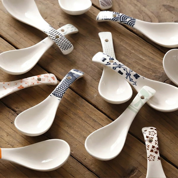 Cuillère en Porcelaine