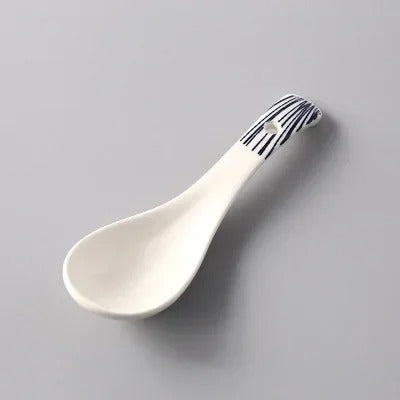 Cuillère en Porcelaine